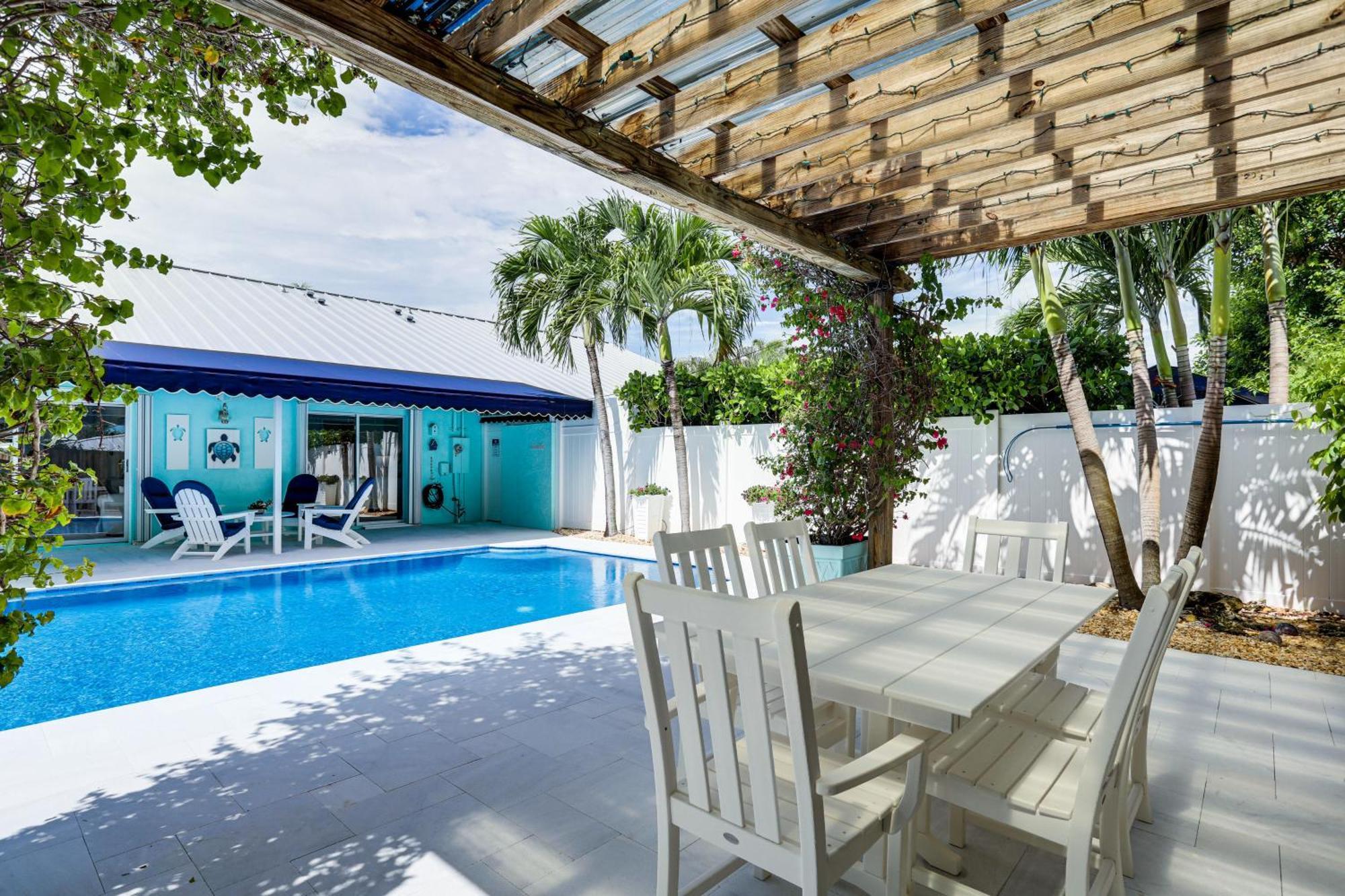 Coastal Villa With Private Yard And Heated Pool! North Palm Beach Bagian luar foto